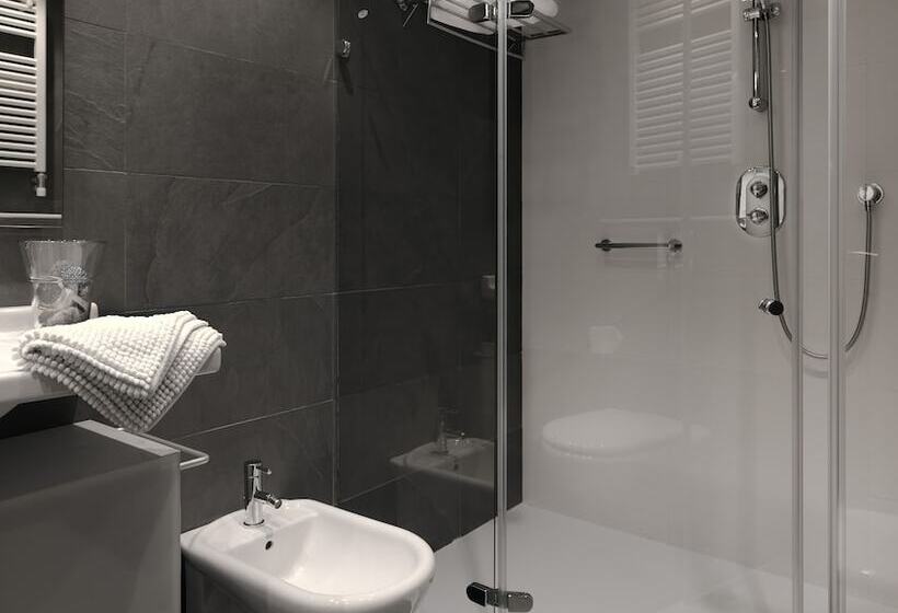 Apartamentos La Torreta Del Llac