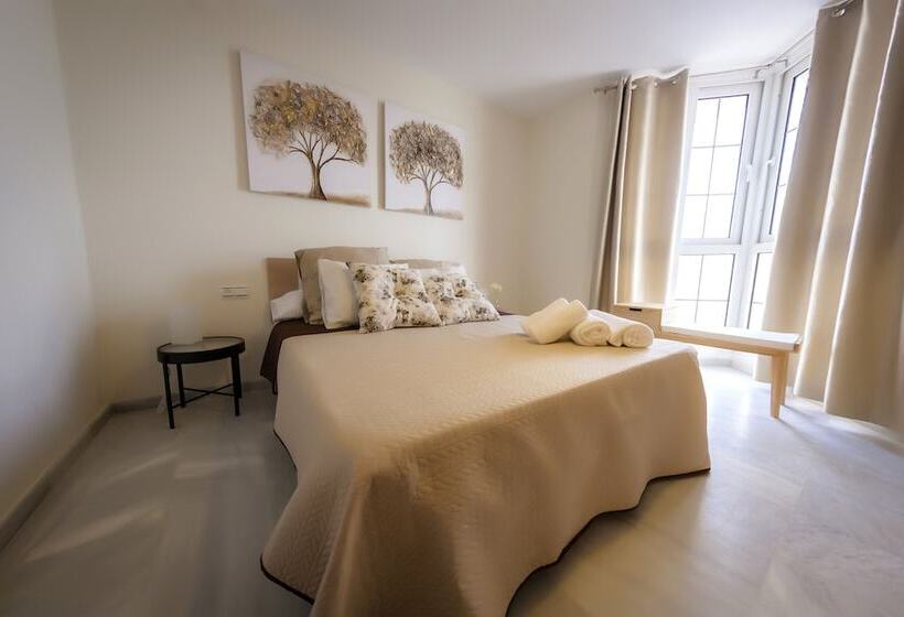 Apartamentos Puerto Almerimar