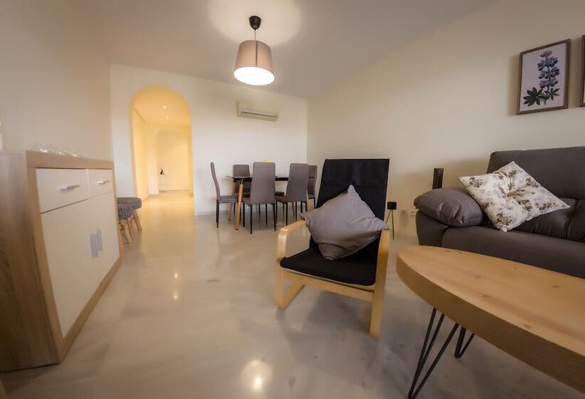 Apartamentos Puerto Almerimar