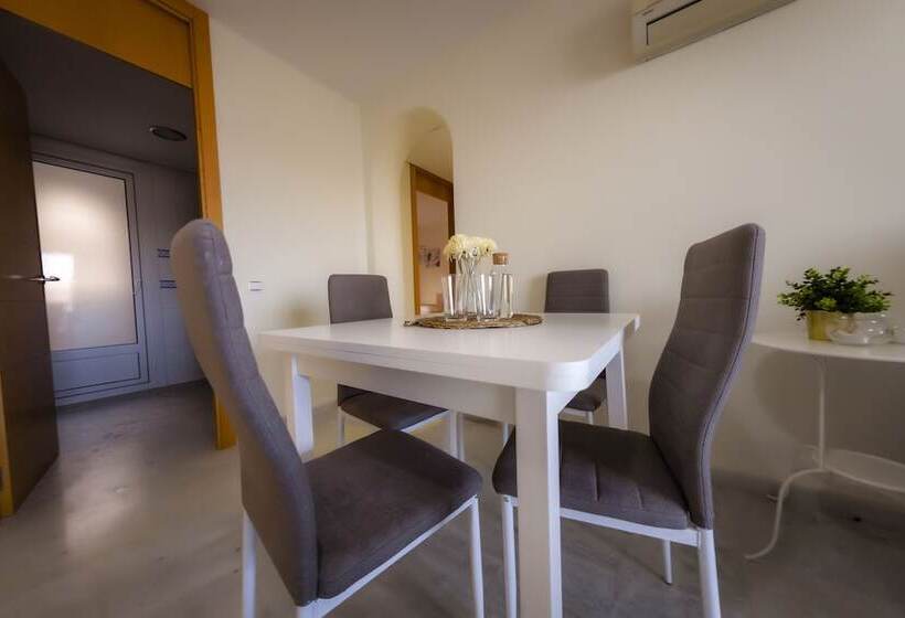 Apartamentos Puerto Almerimar