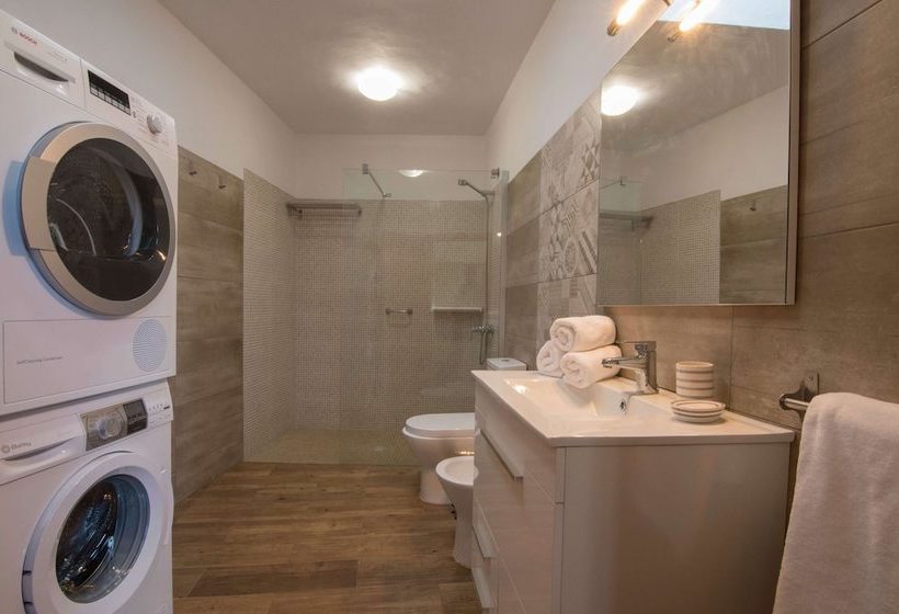 Casa Vacacional En El Centro De Moya