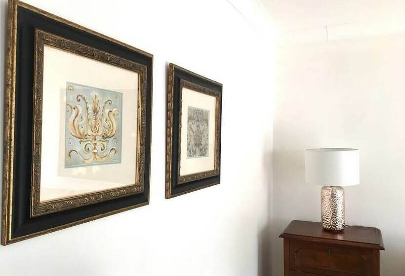 City Centre Townhouse   Perfect For A City Break