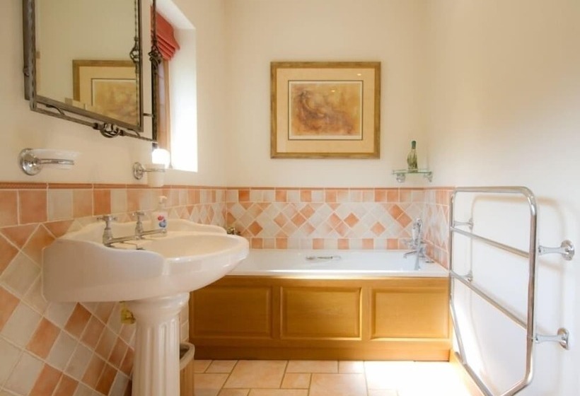 Cottage At Friston Down