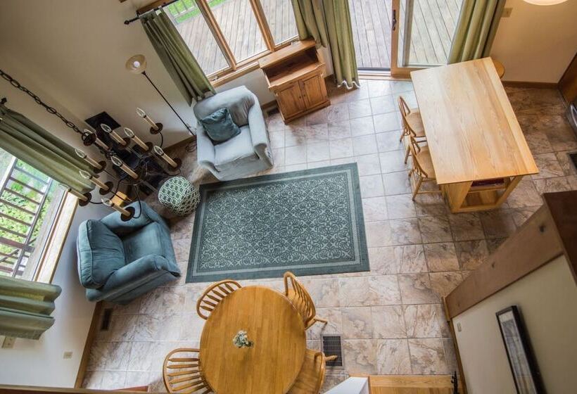 Cottage In The Woods