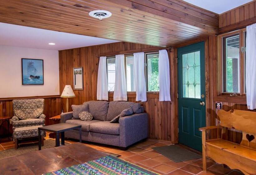 Cottage In The Woods