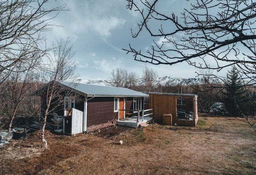 Eyja Mörk & Bubble Bedroom