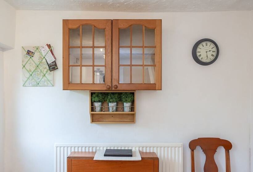 Ferncliff Cottage In Peak Distric