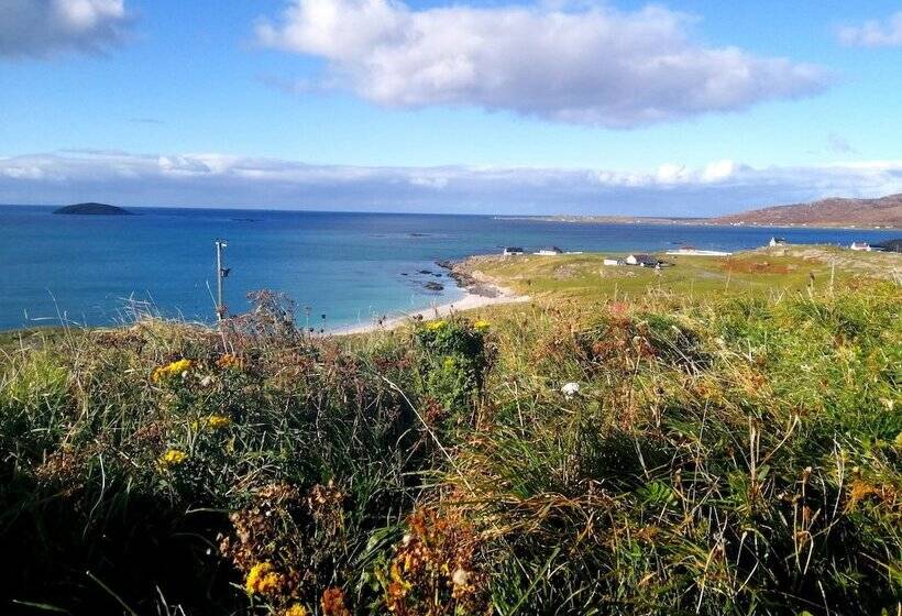 Glamping Pod For 2, Pod Beag Na Haun, Eriskay