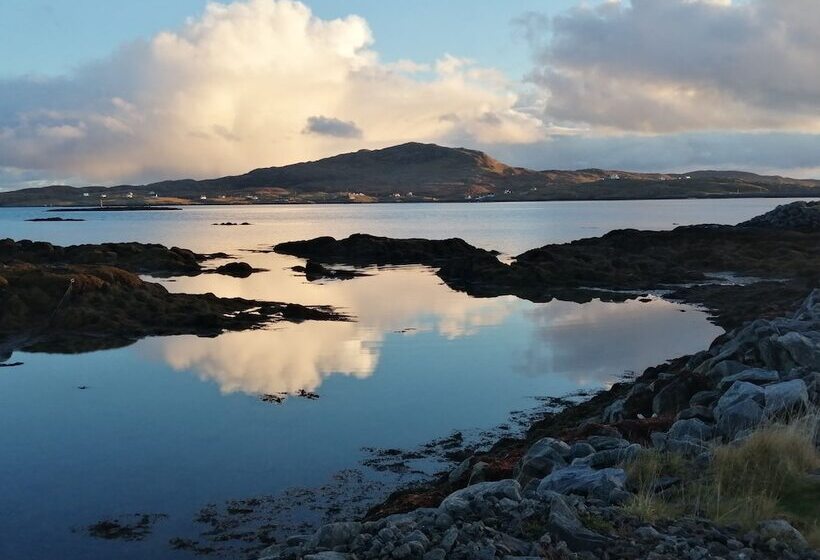 Glamping Pod For 2, Pod Beag Na Haun, Eriskay