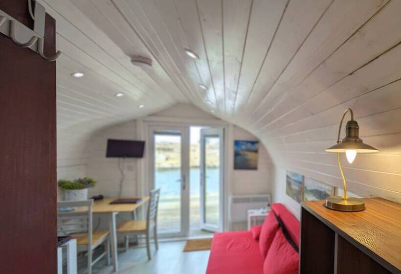 Glamping Pod For 2, Pod Beag Na Haun, Eriskay