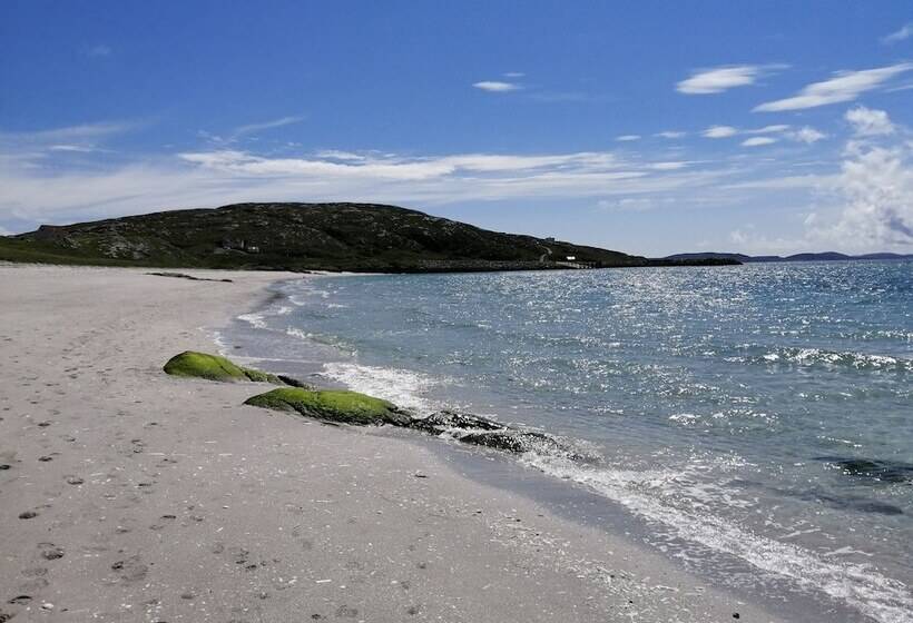 Glamping Pod For 2, Pod Beag Na Haun, Eriskay