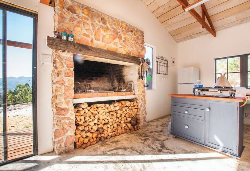 בית מלון כפרי Avani Lodge Private Nature Reserve