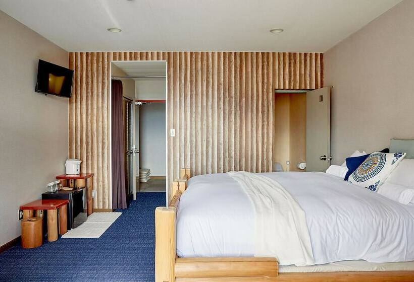 فندق Canopy Cortina Lodge