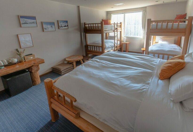 فندق Canopy Cortina Lodge