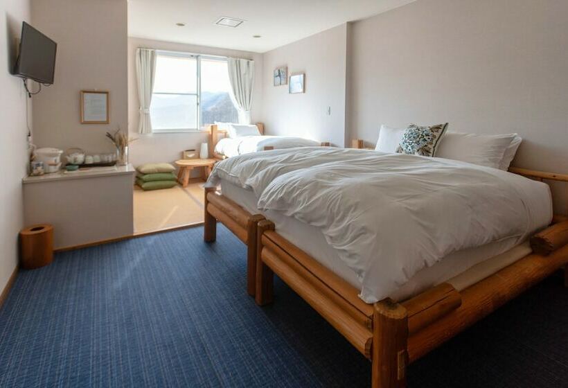 فندق Canopy Cortina Lodge