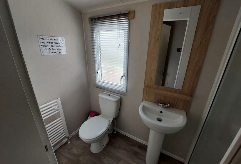 酒店 Dainville Caravan Park