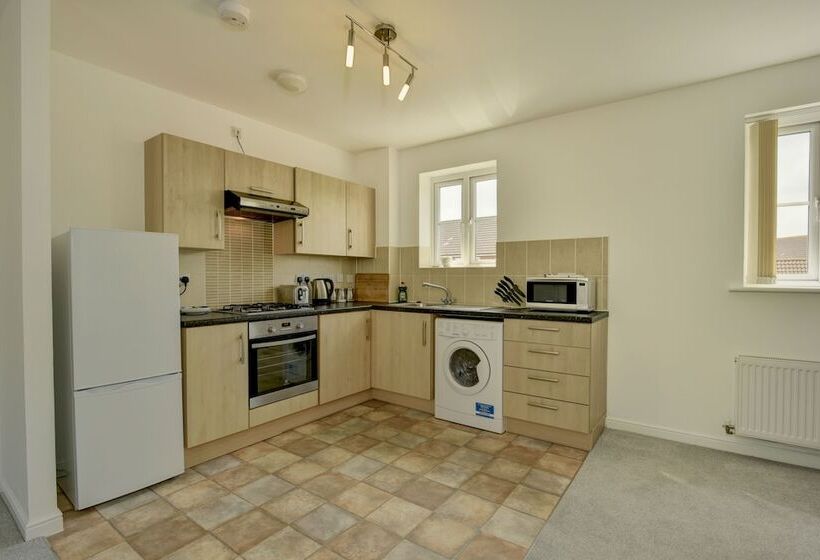 Отель Karah Suites Teeswater