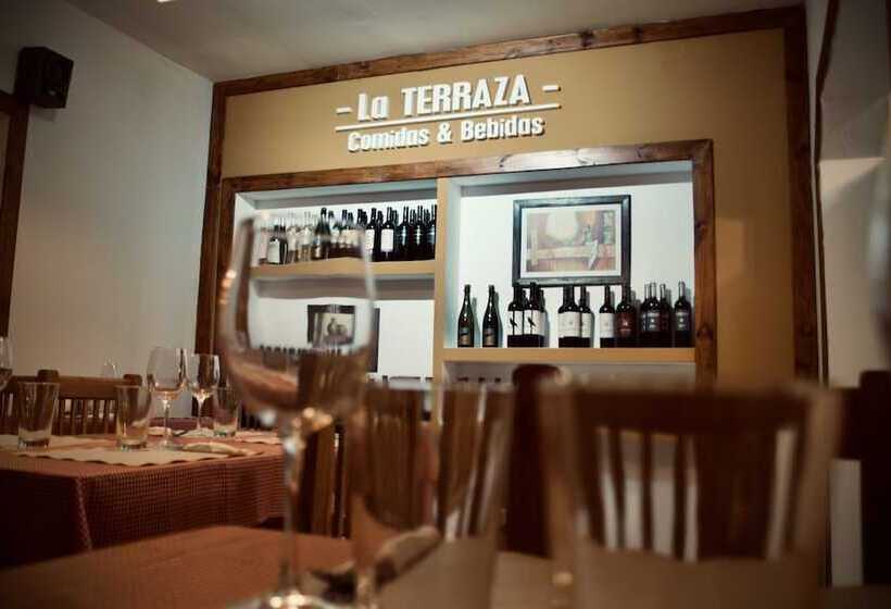 Отель La Aldea De San Rafael