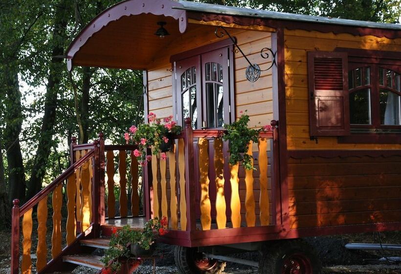 호텔 La Roulotte Des Elfes