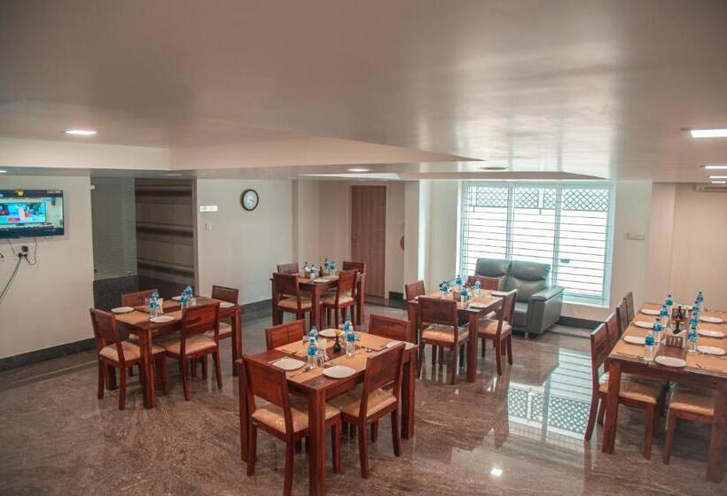 فندق Park Avenue Suites