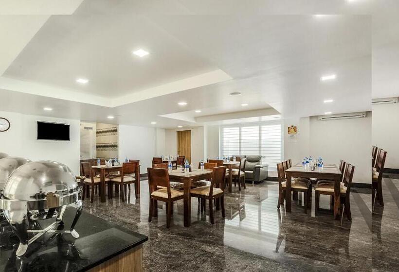 فندق Park Avenue Suites