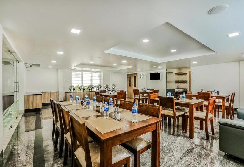 فندق Park Avenue Suites