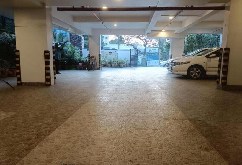 فندق Park Avenue Suites