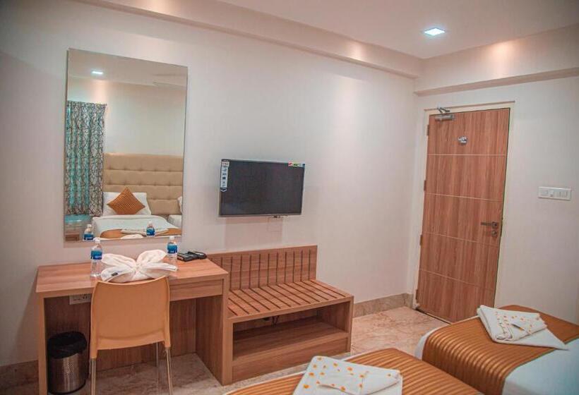 فندق Park Avenue Suites