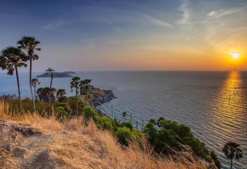 فندق Rawai Studios Resort By Oyo Rooms