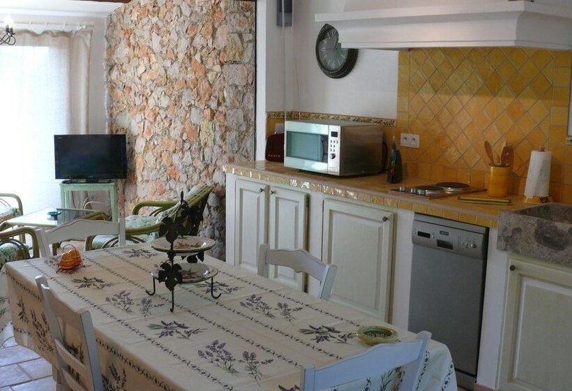 Les Bastides De L'auviduery