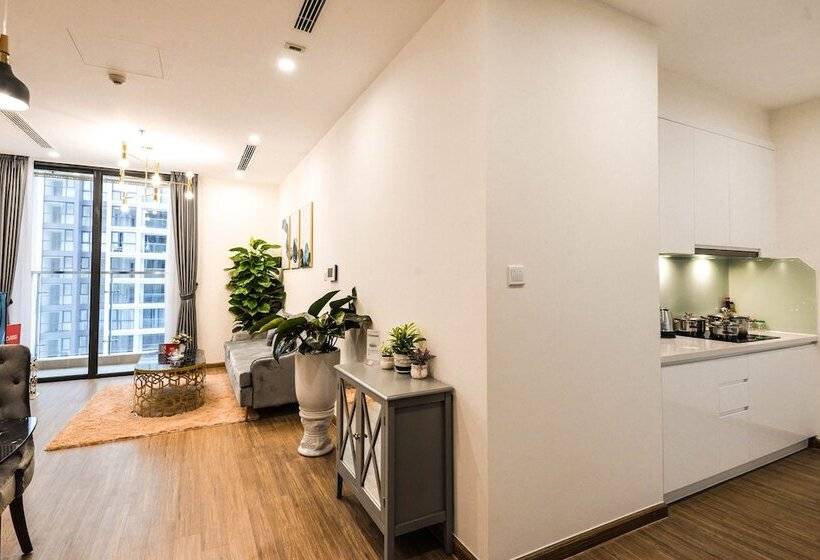 Luxury Apartment Vinhomes Skylake