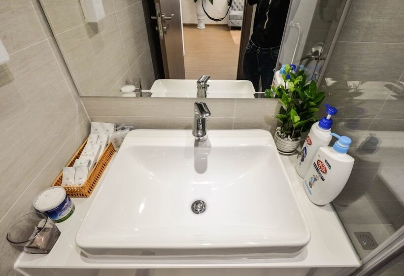 Luxury Apartment Vinhomes Skylake