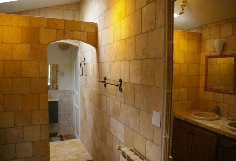 Mas Au Cœur De La Provence & Spa