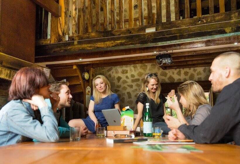 بنسيون Gîte De La Jéraphie