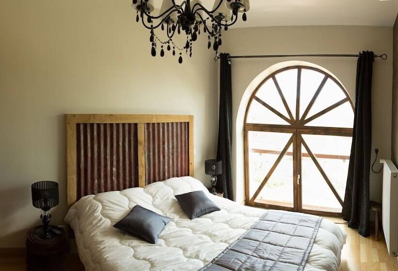 بنسيون Gîte De La Jéraphie