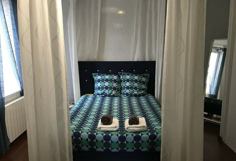 膳宿费 La Bourguignotte