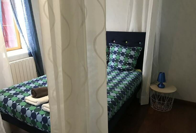 膳宿费 La Bourguignotte