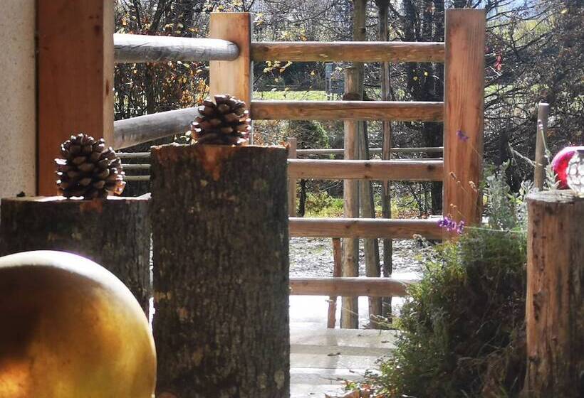 ペンション Landhaus Am Arzbach