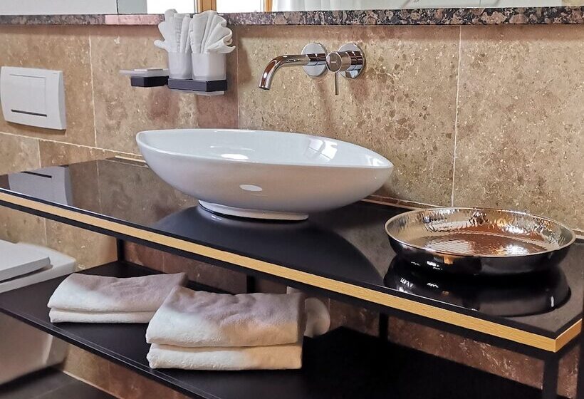 ペンション Landhaus Am Arzbach