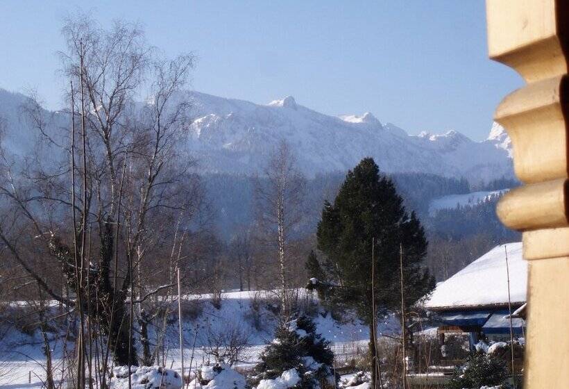 ペンション Landhaus Am Arzbach