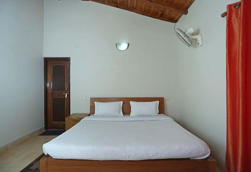 ペンション Oyo Home 10923 Cozy Cottage