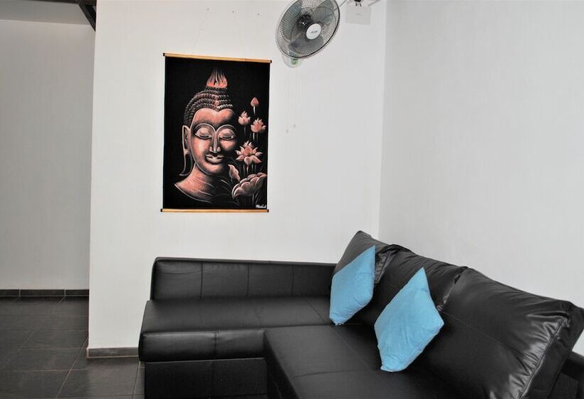 ペンション Swiss Sawasdee Koh Mak