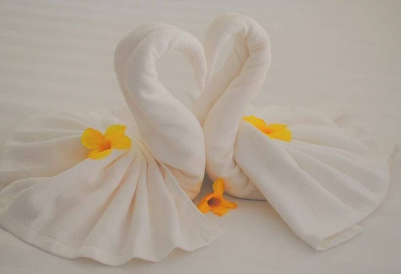 ペンション Swiss Sawasdee Koh Mak