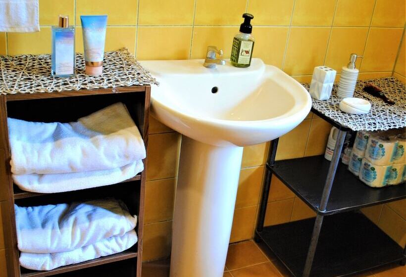 ペンション Swiss Sawasdee Koh Mak