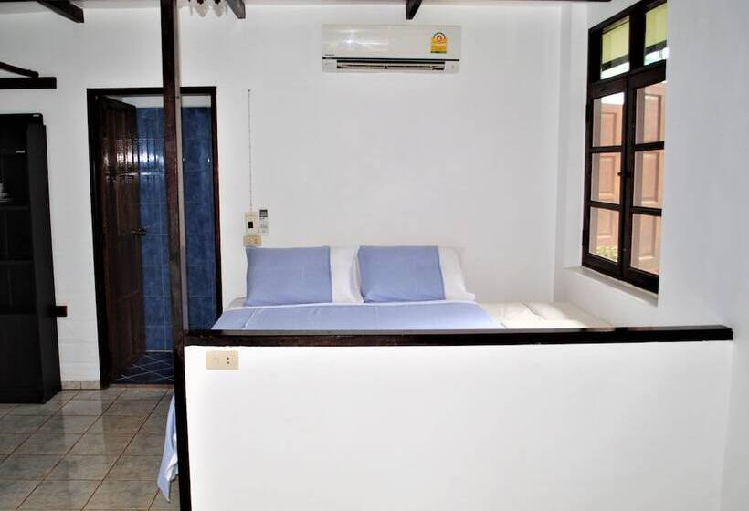 ペンション Swiss Sawasdee Koh Mak