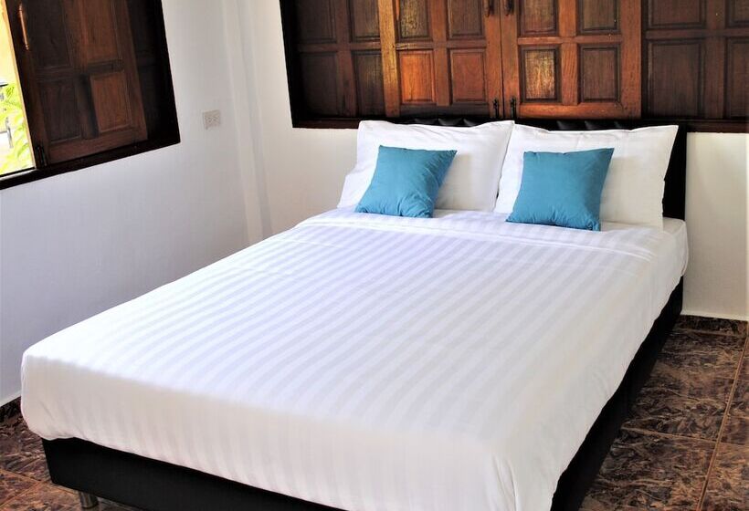 ペンション Swiss Sawasdee Koh Mak