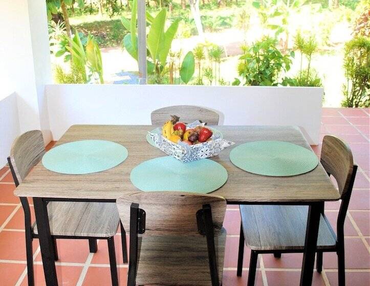 ペンション Swiss Sawasdee Koh Mak