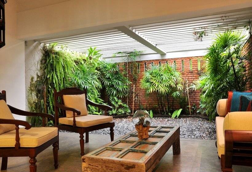 פנסיון Villa Lv29