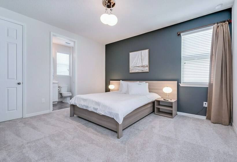 Phenomenal 8b 1810s Villa With Pool, Spa & Movie Theater