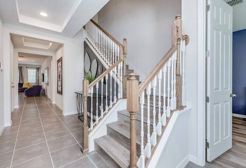 Phenomenal 8b 1810s Villa With Pool, Spa & Movie Theater